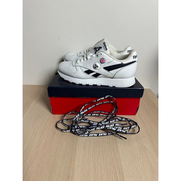 Palace x Reebok Classic Pump White Vector Navy Size 7M - LIKE NEW - Picture 2 of 11